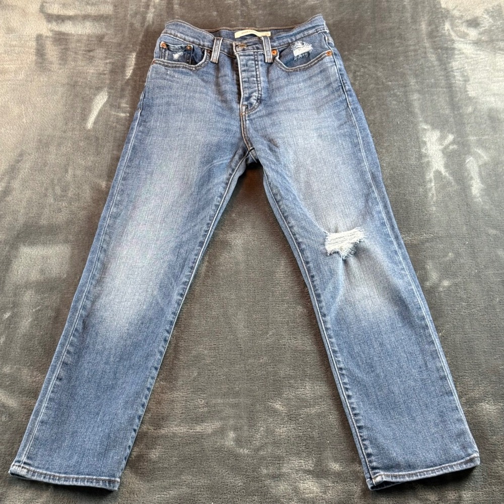 Levi's Wedgie Straight Women's‎ Jeans Size 25 High Rise Medium Wash Distressed
